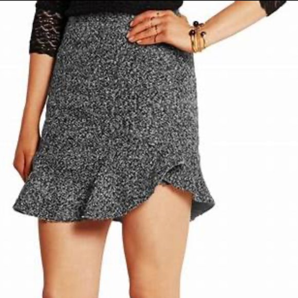 Isabel Marant Gray Bouclé Mini Skirt Drye Wool-Blend Size: L | US10, FR42 - Picture 1 of 12